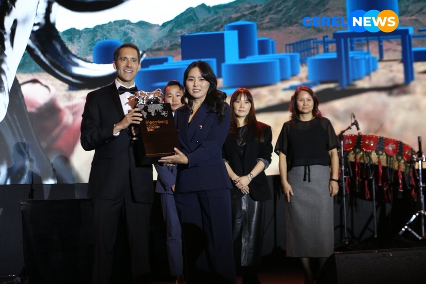 “Халзан бүрэгтэй” төсөл ESG Catalyst шагнал хүртлээ