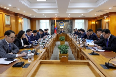 Ерөнхий сайд Н.Учрал: Татварын өртэй 12,100 компани, НДШ-ын өртэй 3800 компанийн дансыг нээж байна.